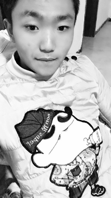 年轻的第一张照片--武汉认干亲服务网