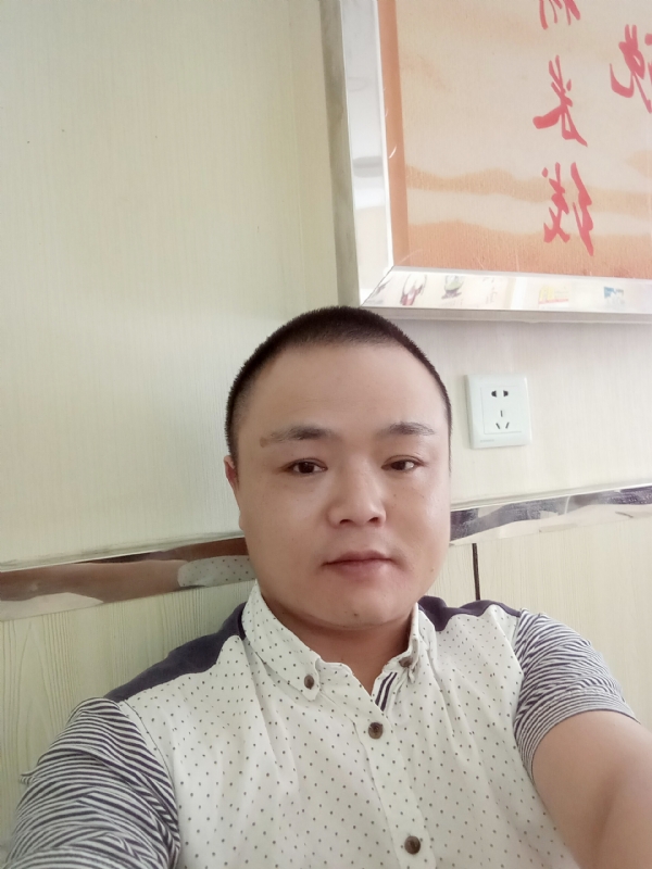 风云淡的第一张照片--武汉认干亲服务网